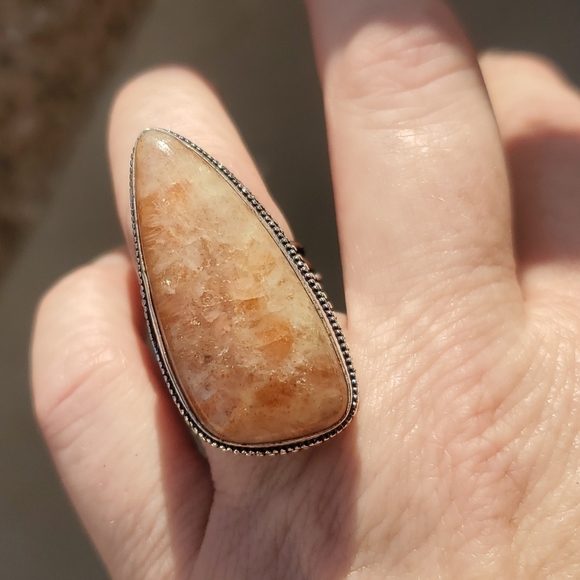 New Oversized Sunstone 925 Silver Statement Ring. - Picture 4 of 15